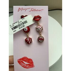 New with store price 🏷️ + $ 8 my fees